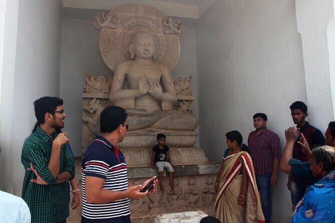 Discover Dhauli Shanti Stupa Bhubaneswar(Guided Halfday Sightseeing Tour by Car) - Udayagiri and Khandagiri Caves