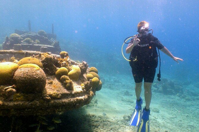 discover-diving-in-curacao-with-transportation-included