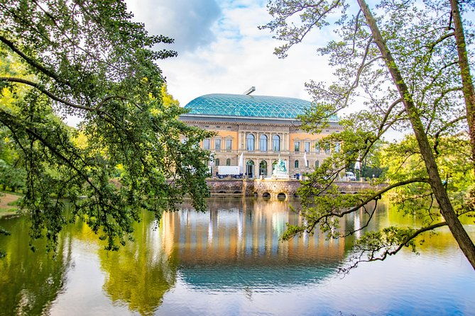 discover-dusseldorfs-most-photogenic-spots-with-a-local