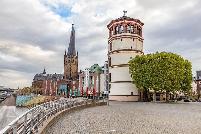 discover-dusseldorfs-most-photogenic-spots-with-a-local