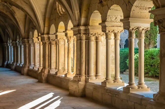 discover-evora-private-historical-tour-from-lisbon