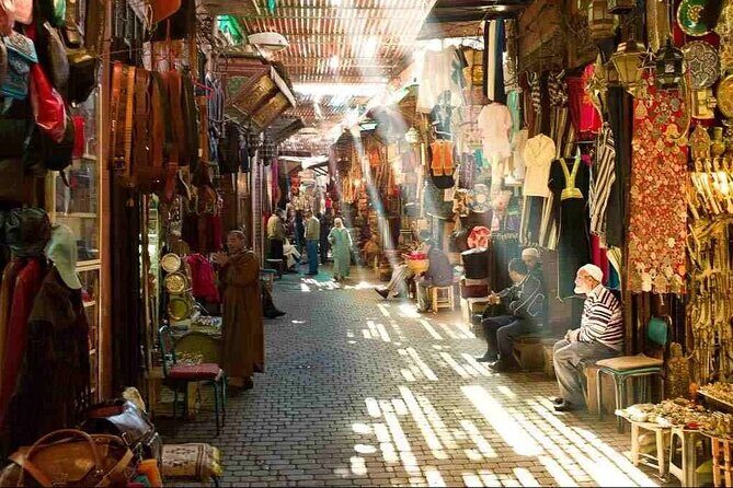 Discover Fes: Culture, handicraft & Hidden Treasures - A Thorough Look into the Fez Medina Experience  