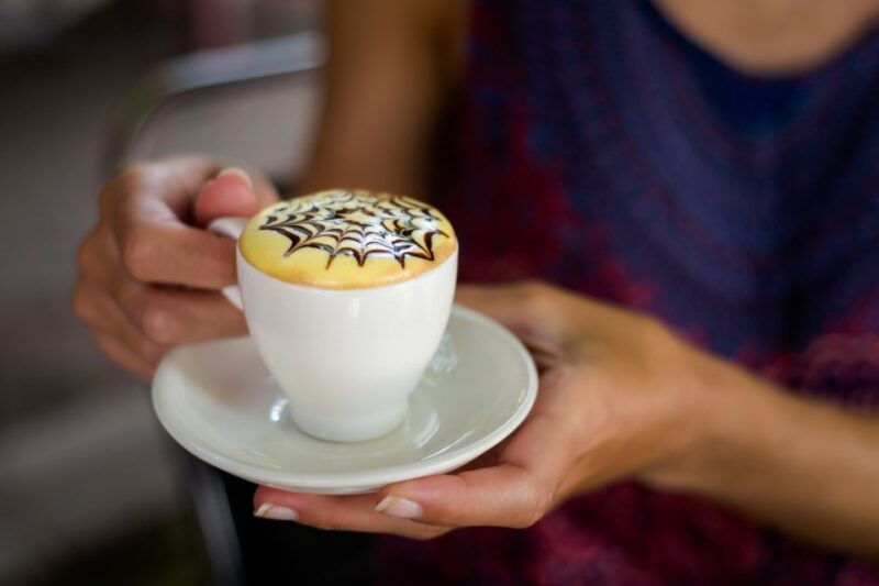 discover-hanoi-train-street-and-treasure-on-a-motorbike-tour