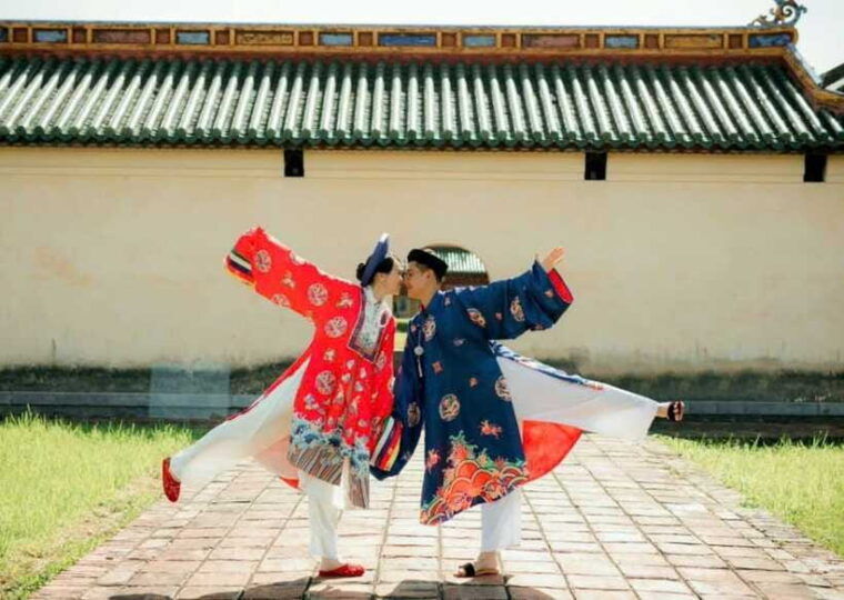 discover-hue-imperial-citadel-private-tours-with-free-pickup