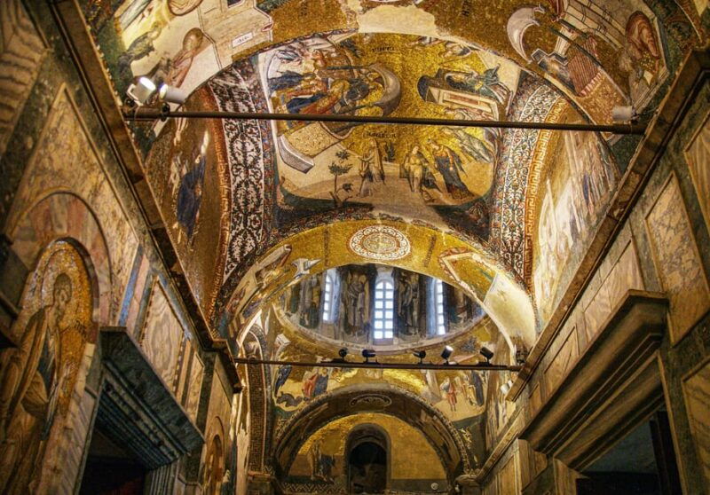 discover-istanbul-blue-mosque-chora-church-balat-tour