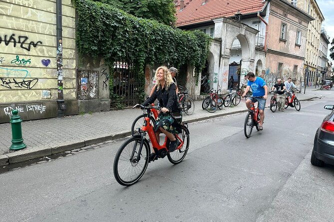 discover-krakow-by-bike-with-a-dutch-guide-2