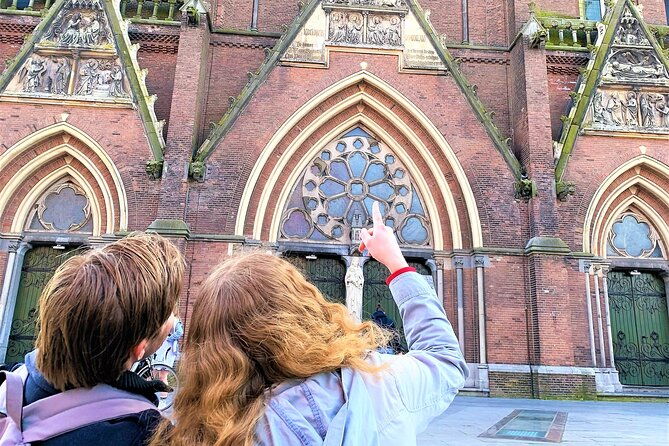 discover-leeuwarden-in-this-outside-escape-city-game-tour