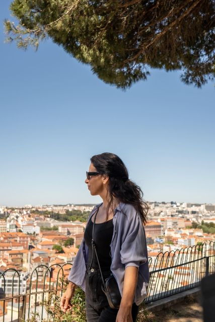 discover-lisbon-4h-tuk-tuk