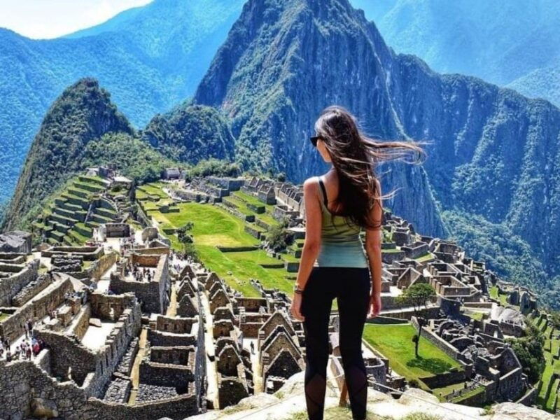 discover-machu-picchu-guided-group-tour-historic-site