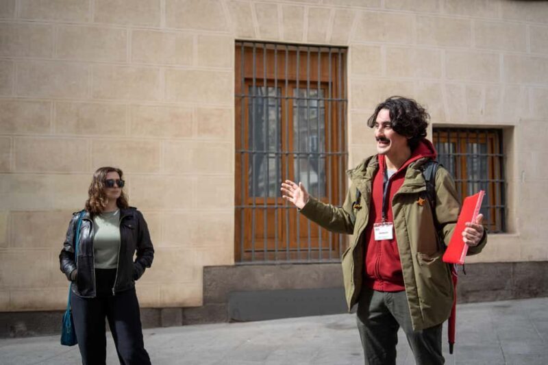 Discover Madrid in French: from old Madrid to the narrow streets of La Latina. - An In-Depth Look at the Madrid Tour Experience