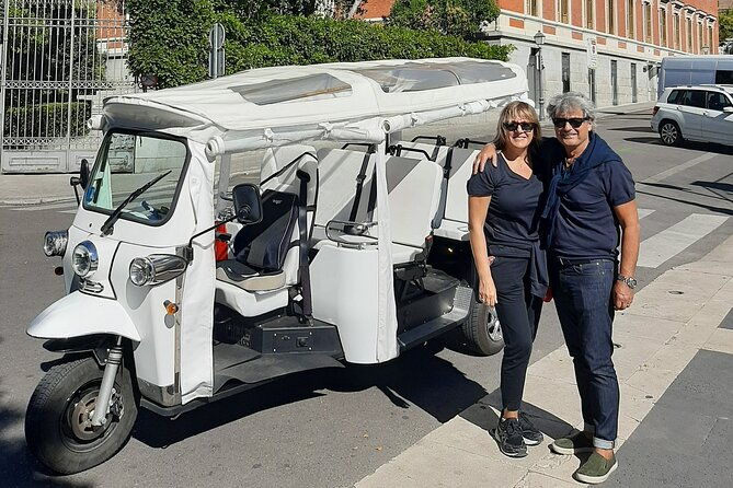 discover-madrid-in-tuk-tuk