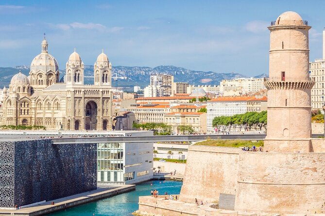 discover-marseille-while-playing-escape-game-the-alchemist