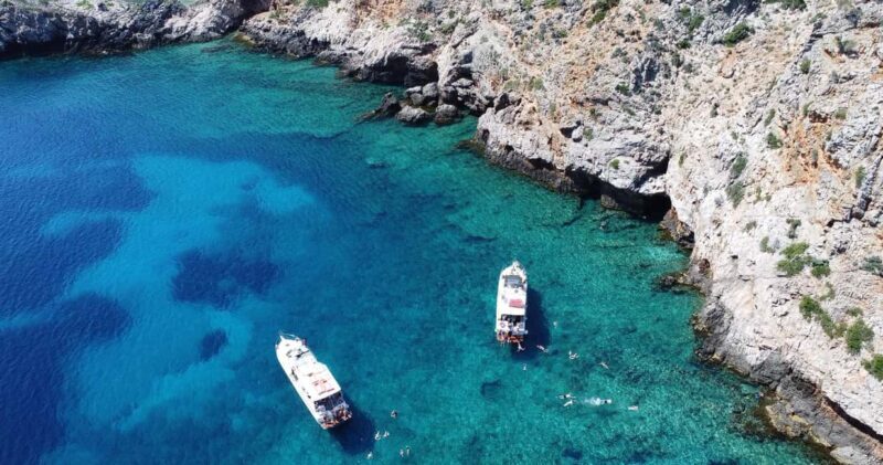 Discover Menies & Secret Sea Caves | Private Escape Cruise - The Sum Up