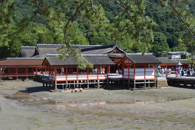 Discover Miyajima Local Eats and Sacred Sites in 2 Hours - Key Points