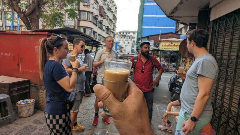 Discover Mumbai's street & beach with Vegetarian food tour - FAQs