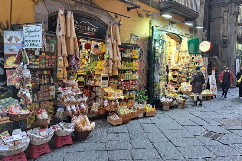 discover-naples-with-the-exclusive-historic-center-tour