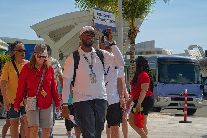 discover-nassau-sightseeing-tour-plus-atlantis-resort-visit