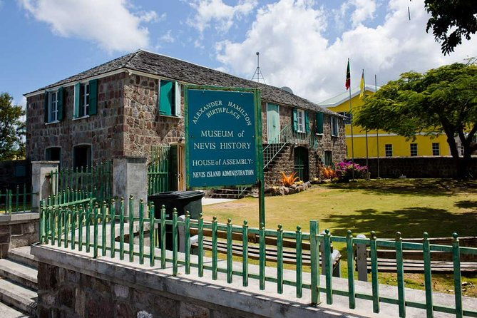 discover-nevis-island-tour-private