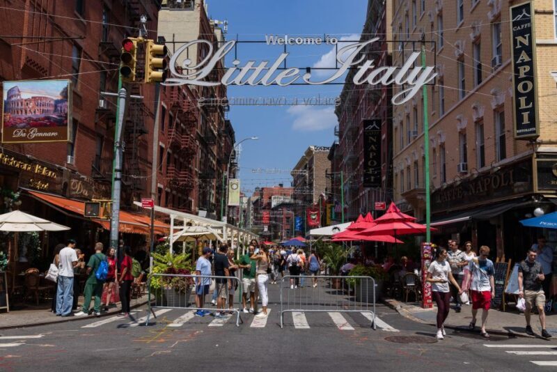 Discover NYC-Tour of Manhattan, The Bronx, Queens & Brooklyn - Who Will Enjoy This Tour?