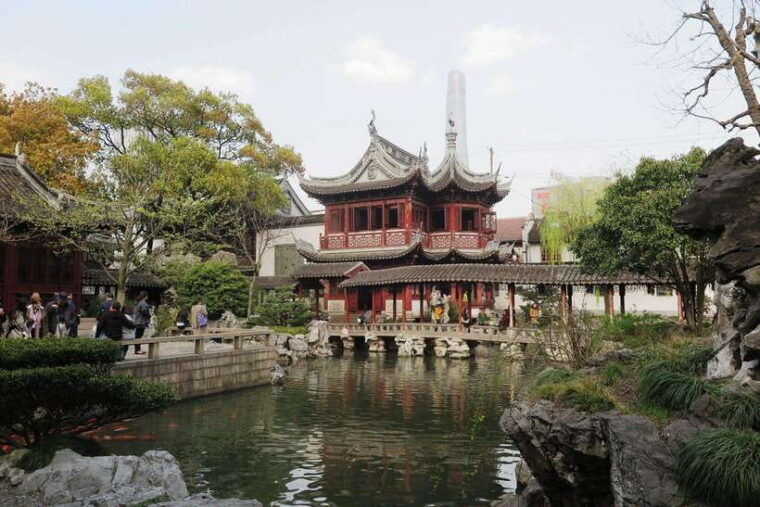 discover-off-beaten-route-shanghai-old-city-town
