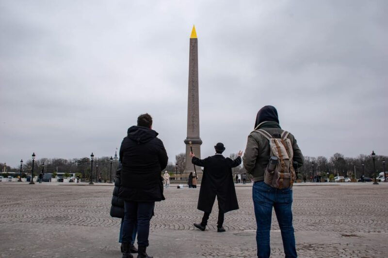 discover-olympic-paris-guided-tour-with-an-actor-guide