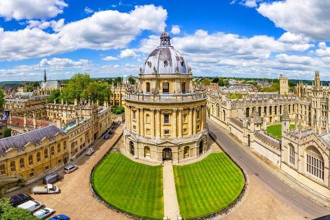 discover-oxford-and-cambridge-with-guide-from-london-by-coach