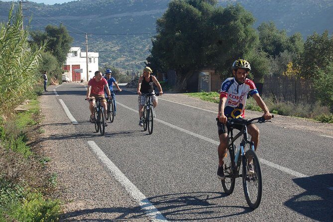 Discover Paradise Valley by Biking&Hiking - FAQ
