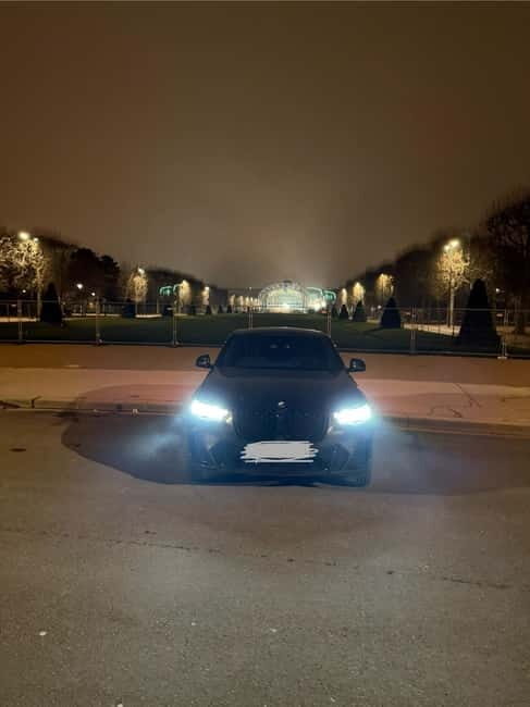 Discover Paris in a BMW X4: Tour of the Highlights - Key Points