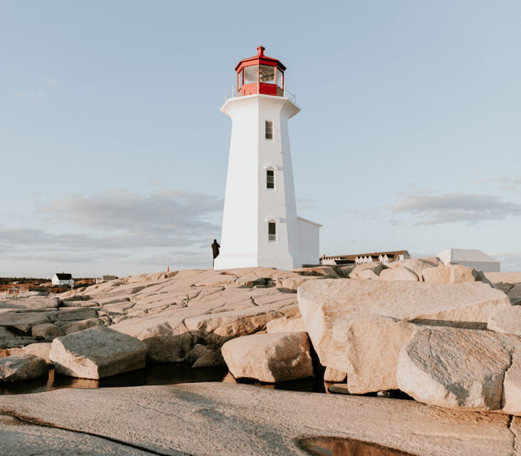 discover-peggys-cove-private-journey-from-halifax