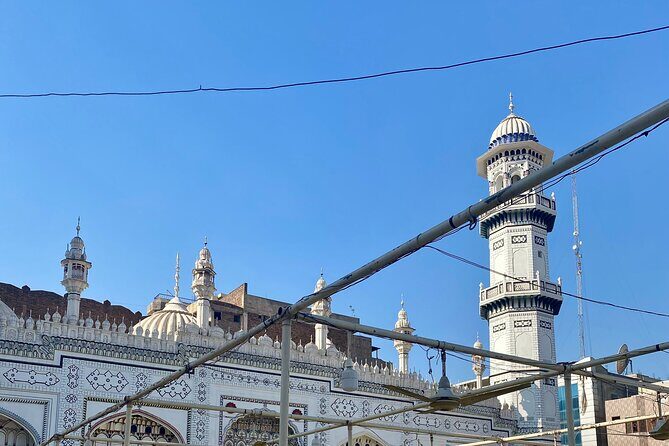 Discover Peshawar Full Day Guided Tour from Islamabad - What Does the Tour Offer in Terms of Value?