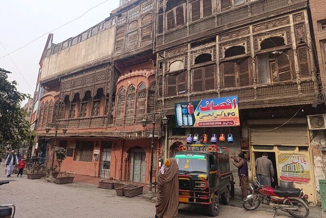 Discover Peshawar Full Day Guided Tour from Islamabad - What to Expect from the Tour  