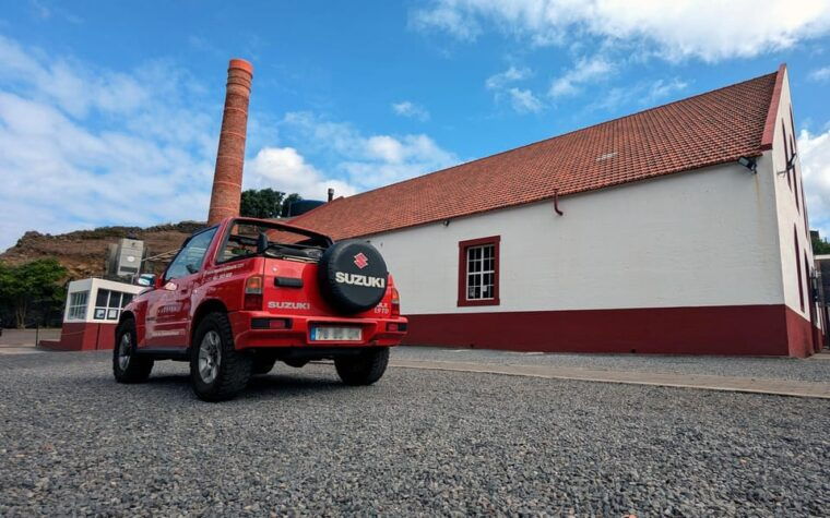 discover-ponta-de-sao-lourenco-private-classic-jeep-in-4h