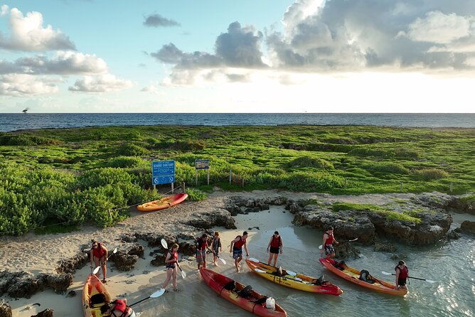 discover-popoia-island-and-kailua-bay-by-kayak-guided-tour