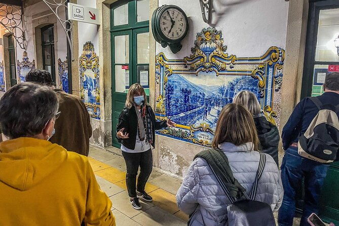 discover-porto-with-an-official-guide-a-tour-of-iconic-landmarks