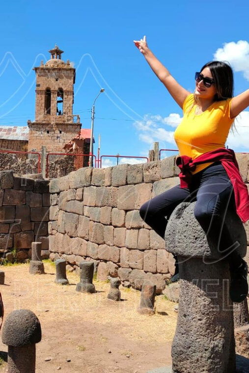 discover-puno-aymara-route-and-titicaca-castle-entrance
