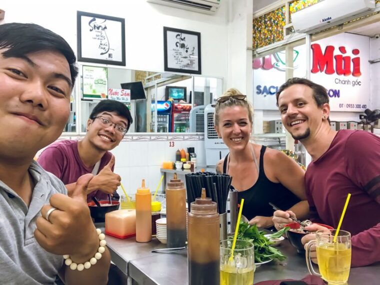 discover-saigons-local-sites-and-culture-by-motorbike