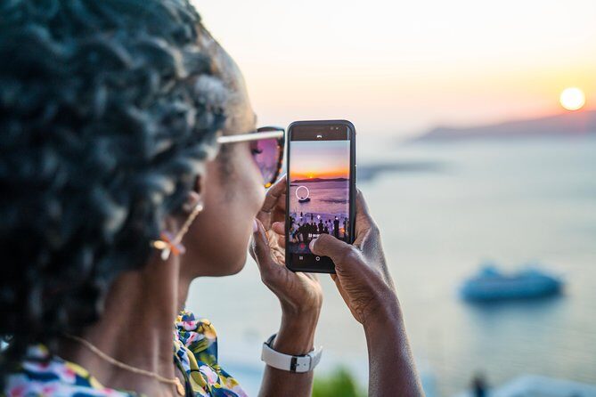 Discover Santorini in a Day- Private Tour 6 hours - Practical Considerations