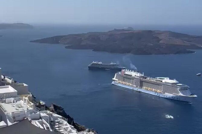 discover-santorini-private-shore-excursion-2