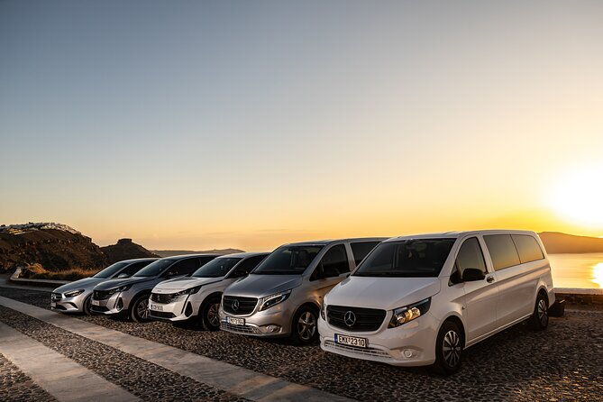 discover-santorini-private-tour-to-the-islands-top-attractions