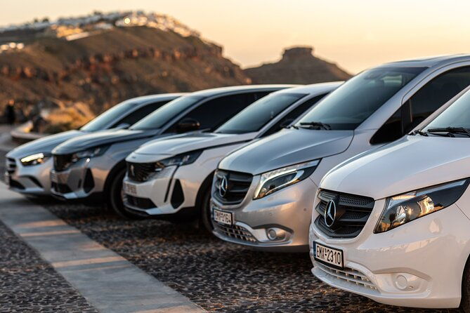 discover-santorini-private-tour-to-the-islands-top-attractions