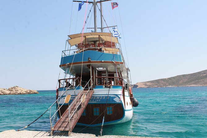 discover-south-naxos-coast-day-cruise