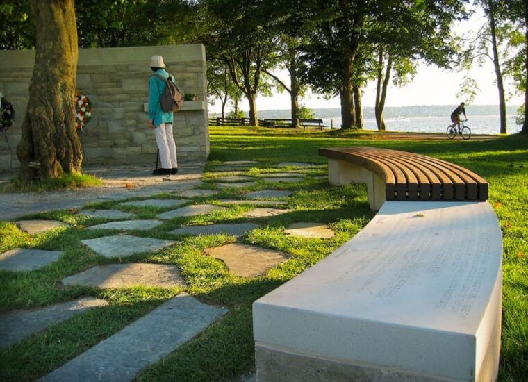 discover-stanley-park-with-a-smartphone-audio-walking-tour