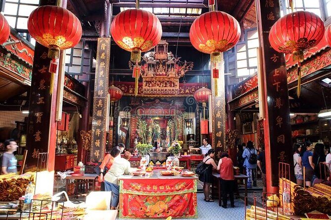 Discover The Best of Kuala Lumpur by Night - The Sum Up