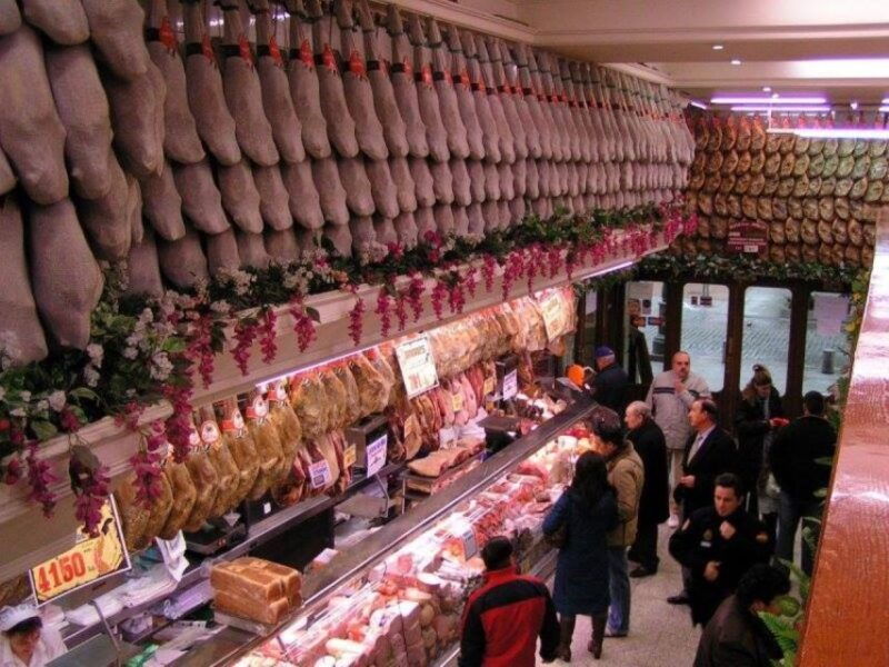 discover-the-best-wines-and-tapas-in-madrid