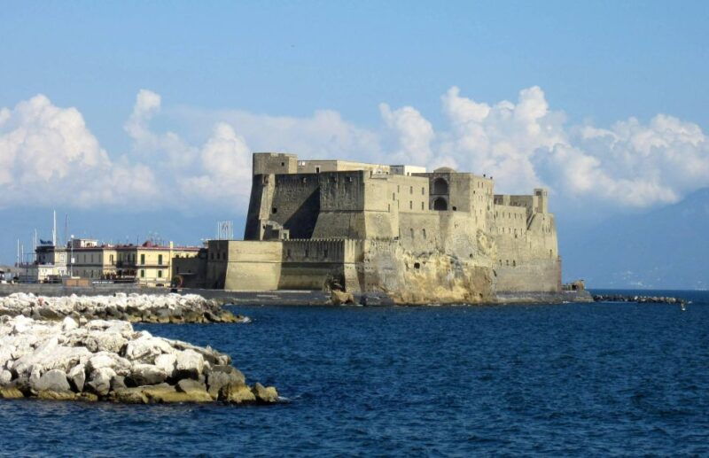 discover-the-castles-of-naples