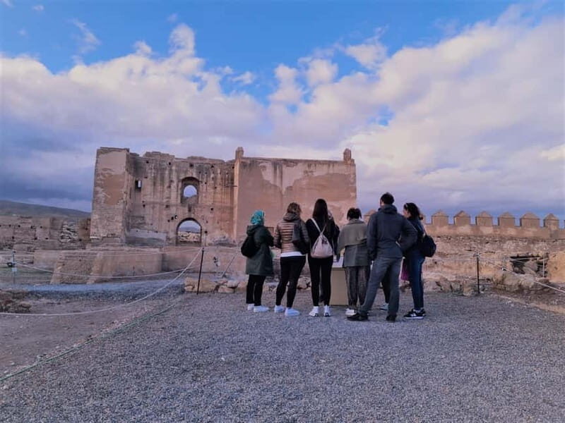 Discover the fascinating Alcazaba: History and unique views - The Sum Up