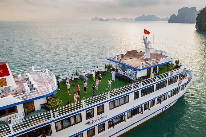 Discover the Hidden of Bai Tu Long Bay on a 2-Day Swan Cruise - What Makes This Tour Stand Out