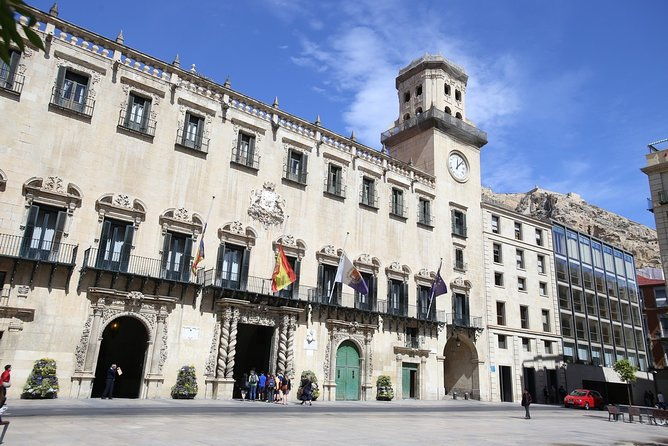 discover-the-highlights-of-the-alicante-city-on-a-private-full-day-tour
