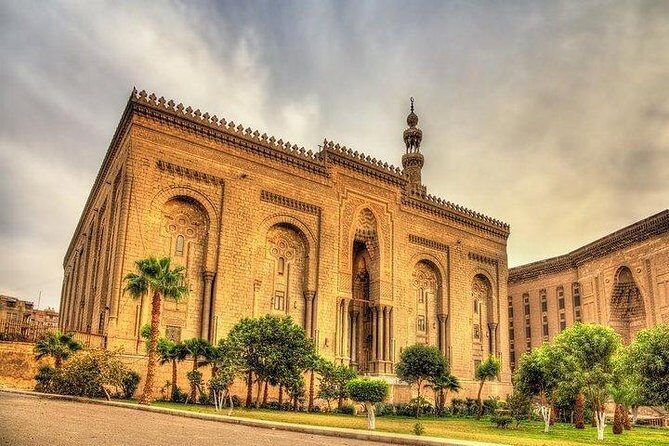 Discover the Islamic Heritage of Egypt Day Tour - Transportation and Practicalities: What to Know Before You Go