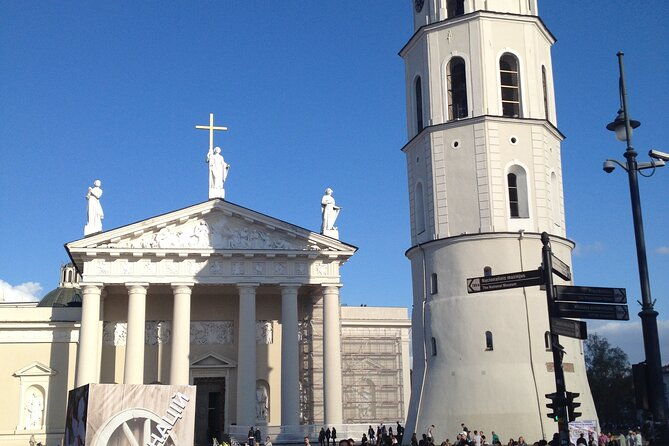 discover-the-main-sights-and-hidden-gems-in-vilnius-old-town